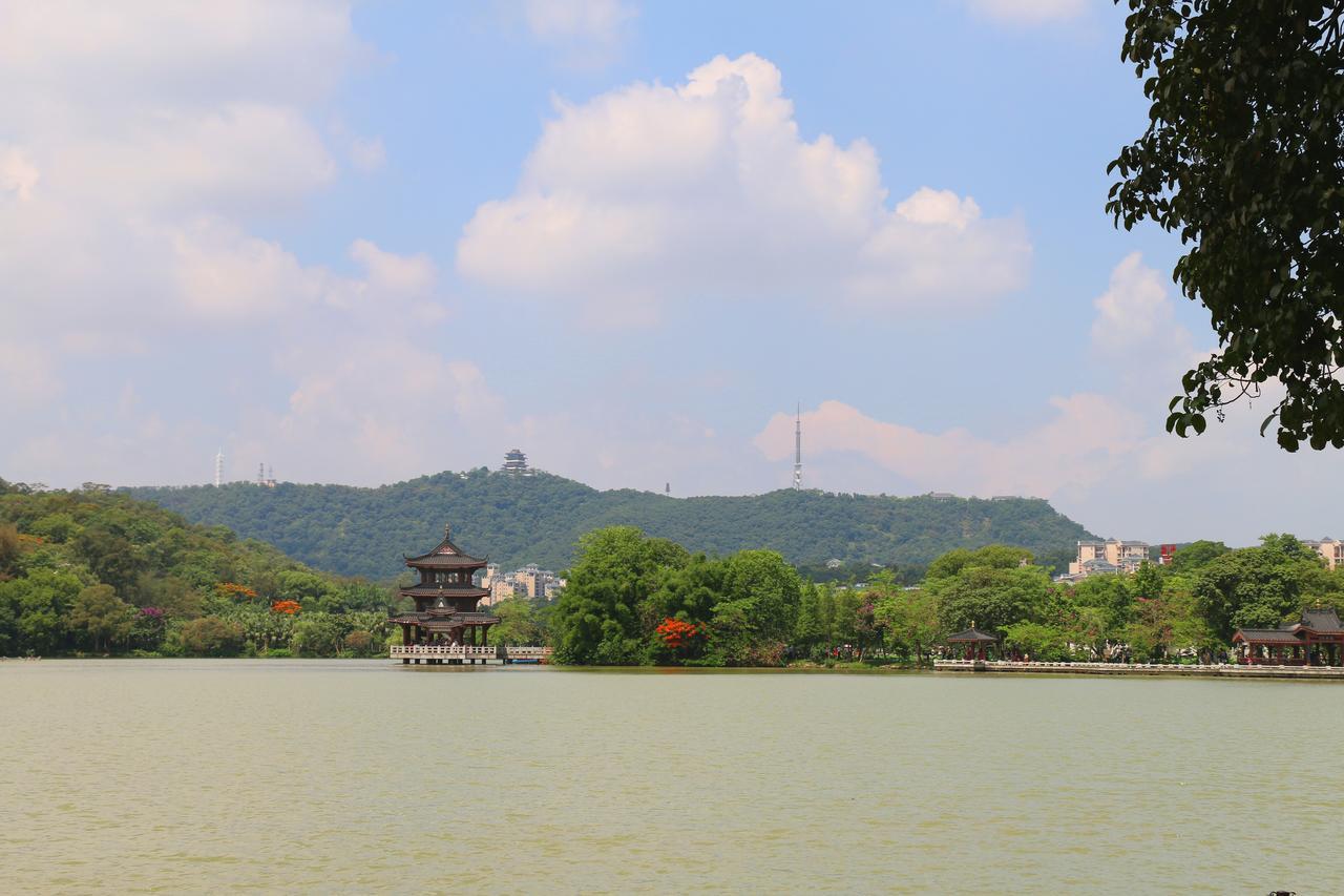 Huizhou Xilin West Lake Boutique Hotel Exterior photo